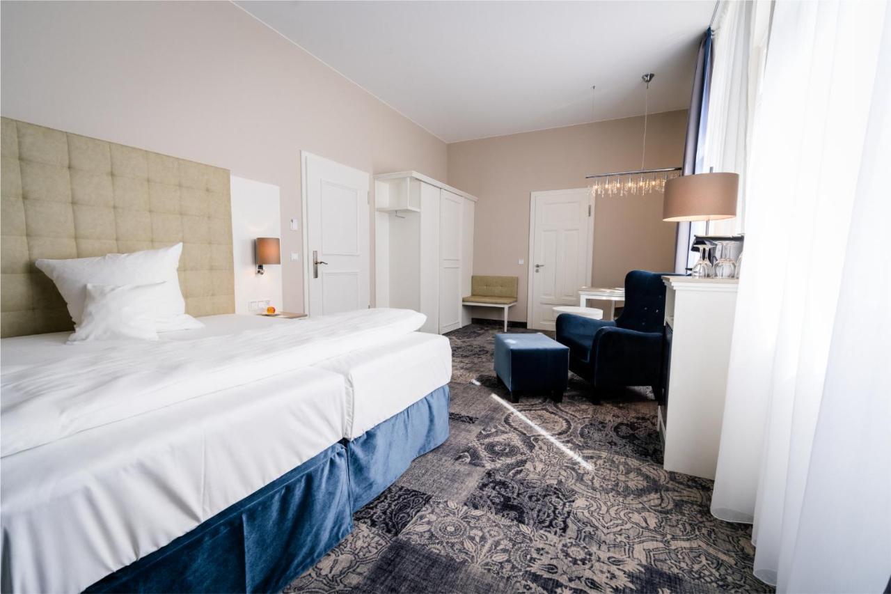 Schlosshotel Bad Neustadt Bad Neustadt an der Saale Ngoại thất bức ảnh