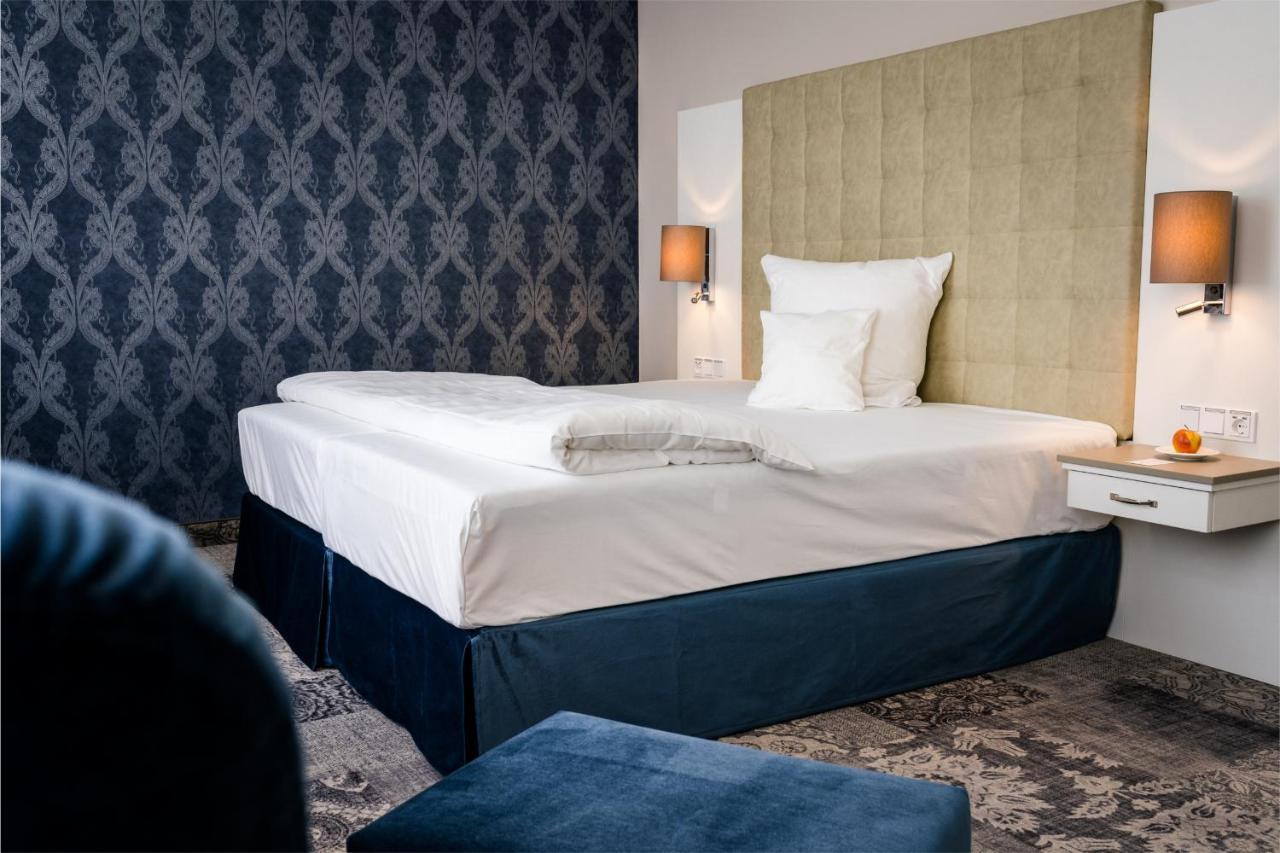 Schlosshotel Bad Neustadt Bad Neustadt an der Saale Ngoại thất bức ảnh