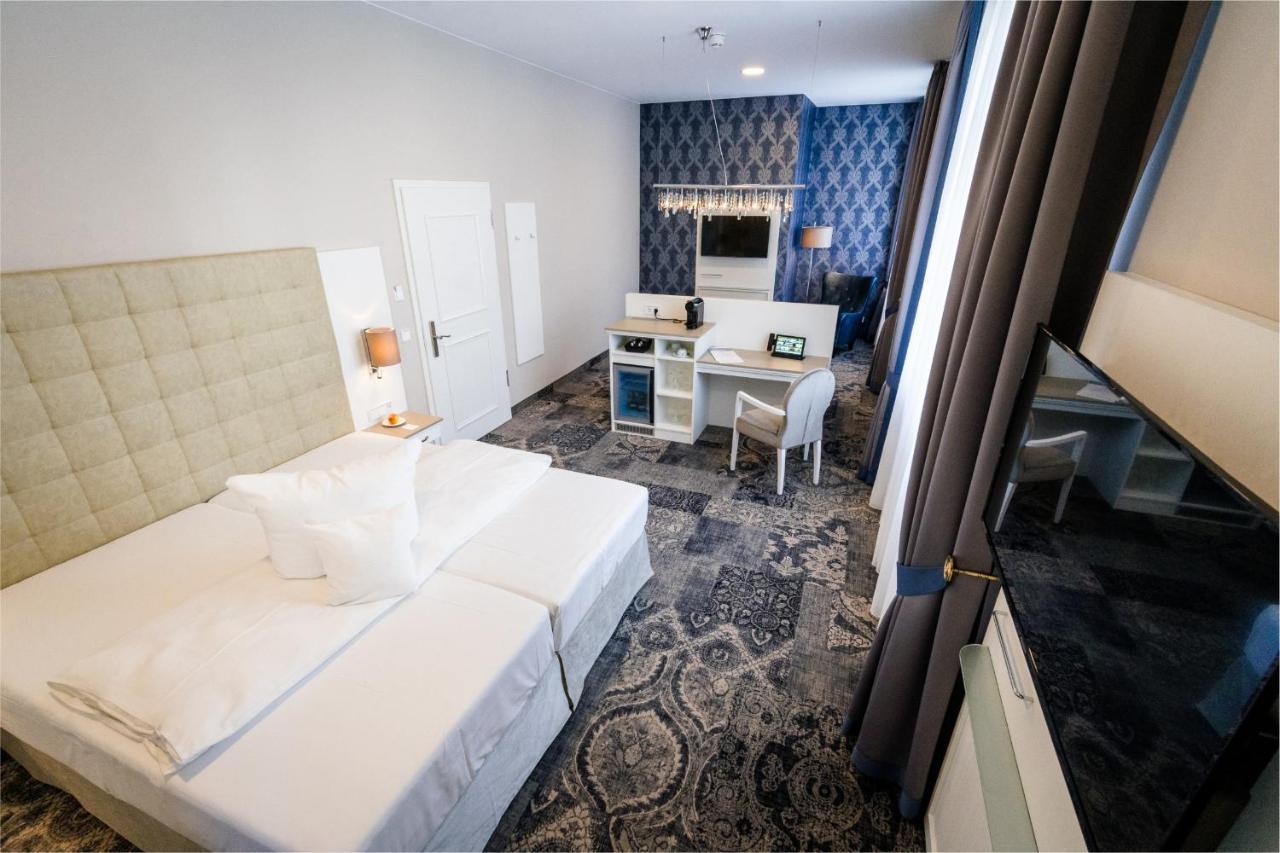 Schlosshotel Bad Neustadt Bad Neustadt an der Saale Ngoại thất bức ảnh