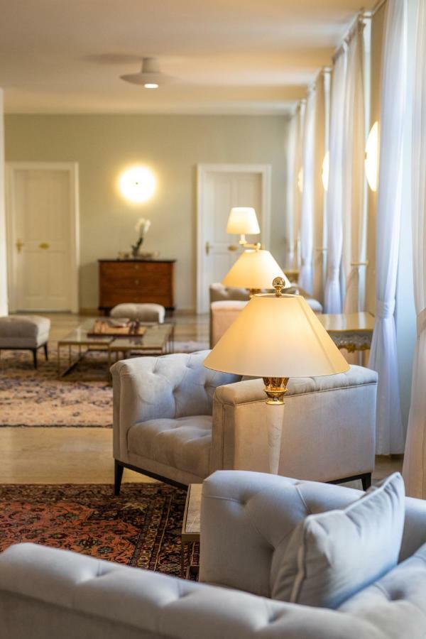 Schlosshotel Bad Neustadt Bad Neustadt an der Saale Ngoại thất bức ảnh